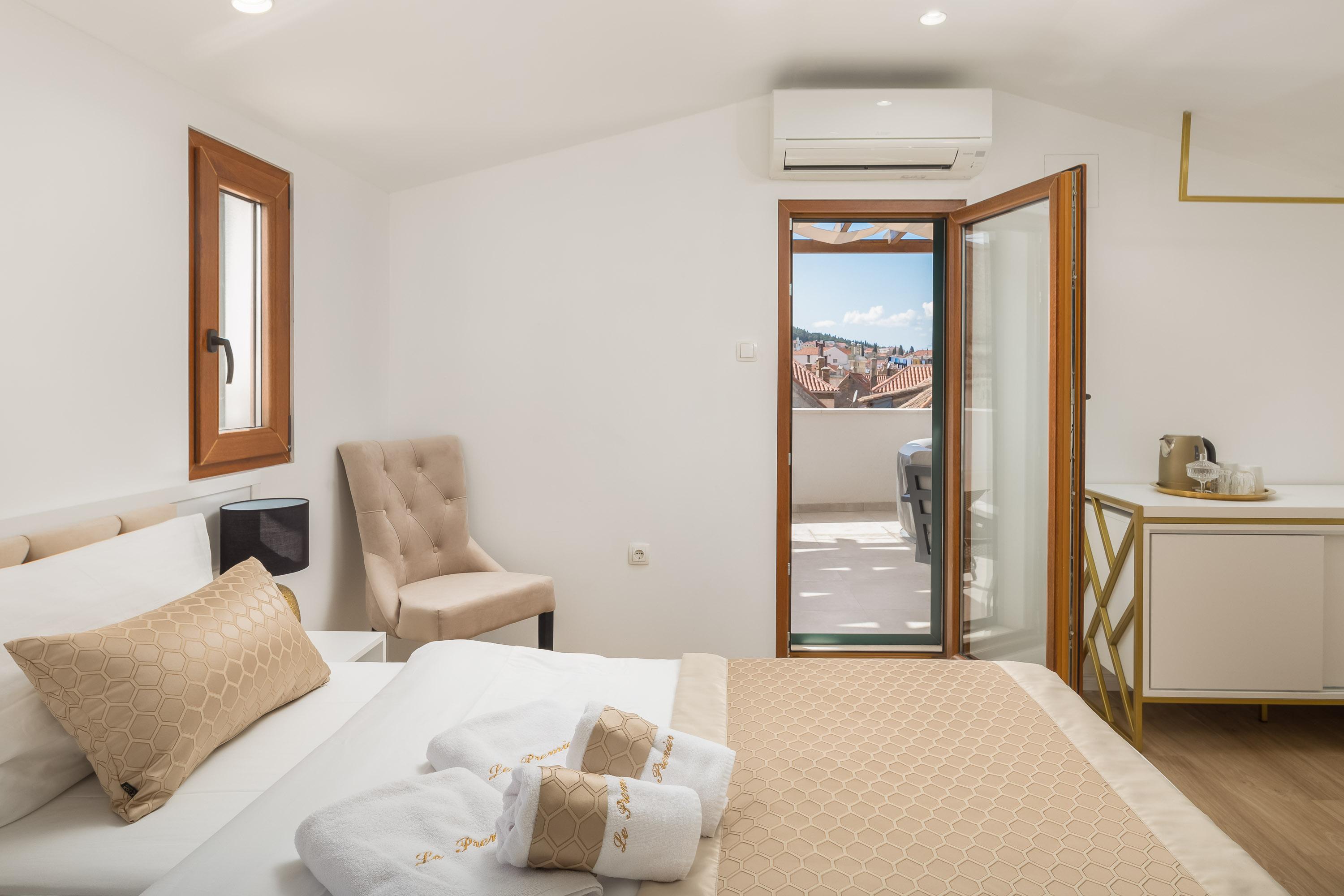Le Premier Luxury Rooms Split Exterior foto