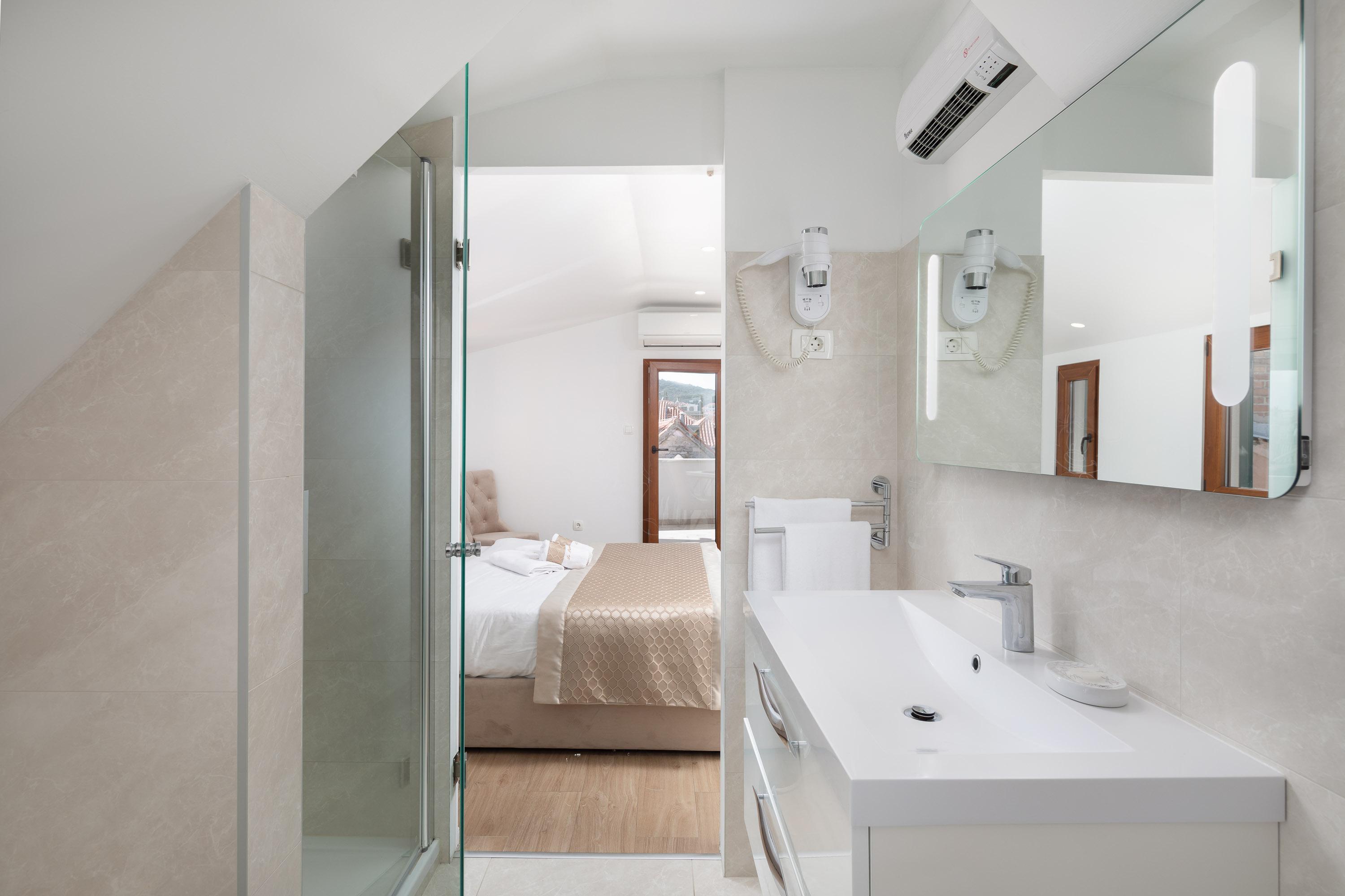 Le Premier Luxury Rooms Split Exterior foto