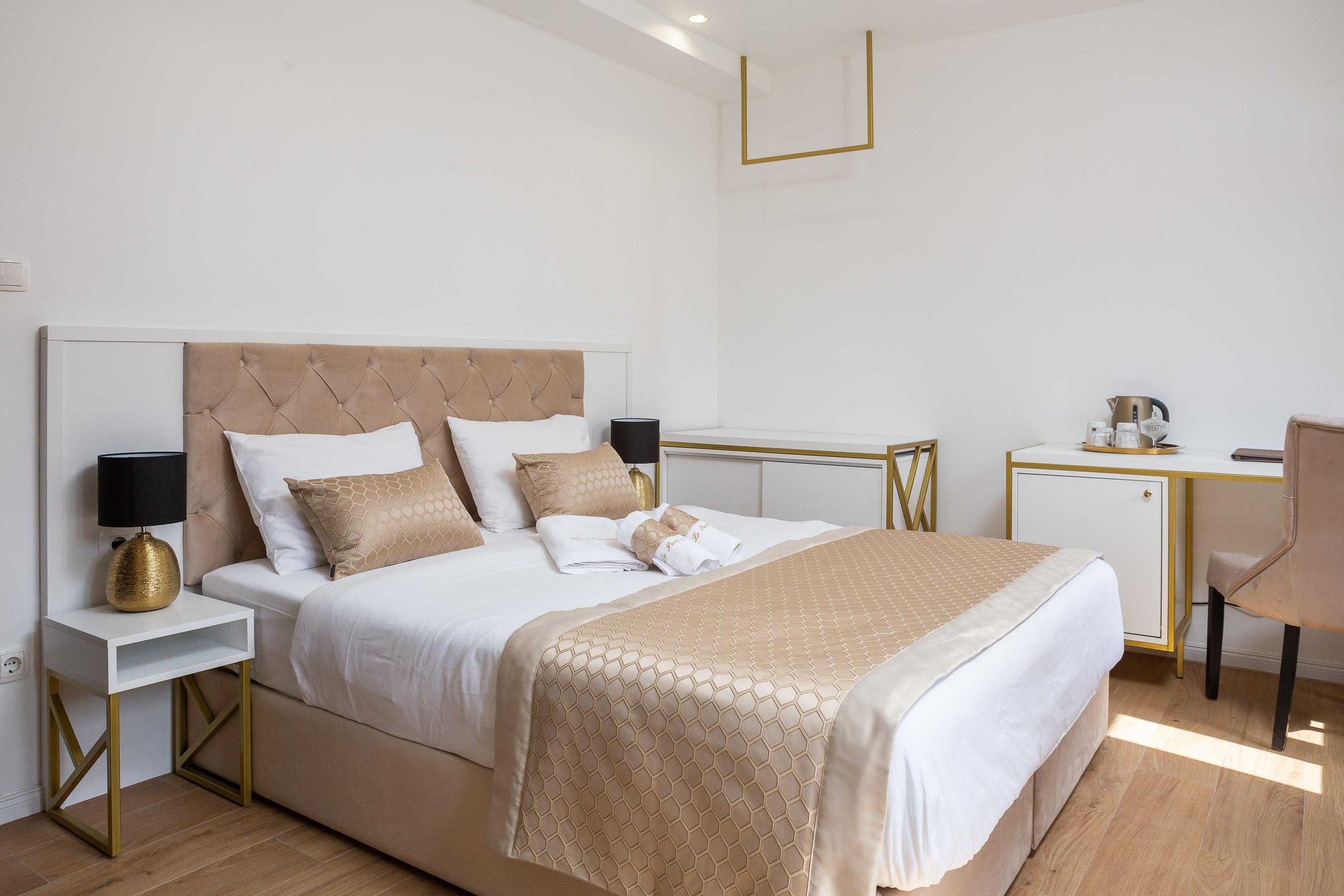 Le Premier Luxury Rooms Split Exterior foto
